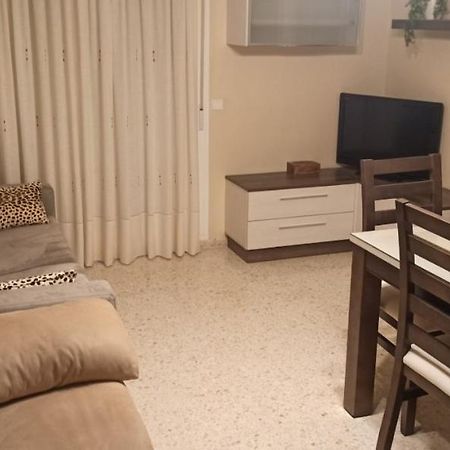 Apartamento Paseo Maritimo, Centro Torre Del Mar Luaran gambar