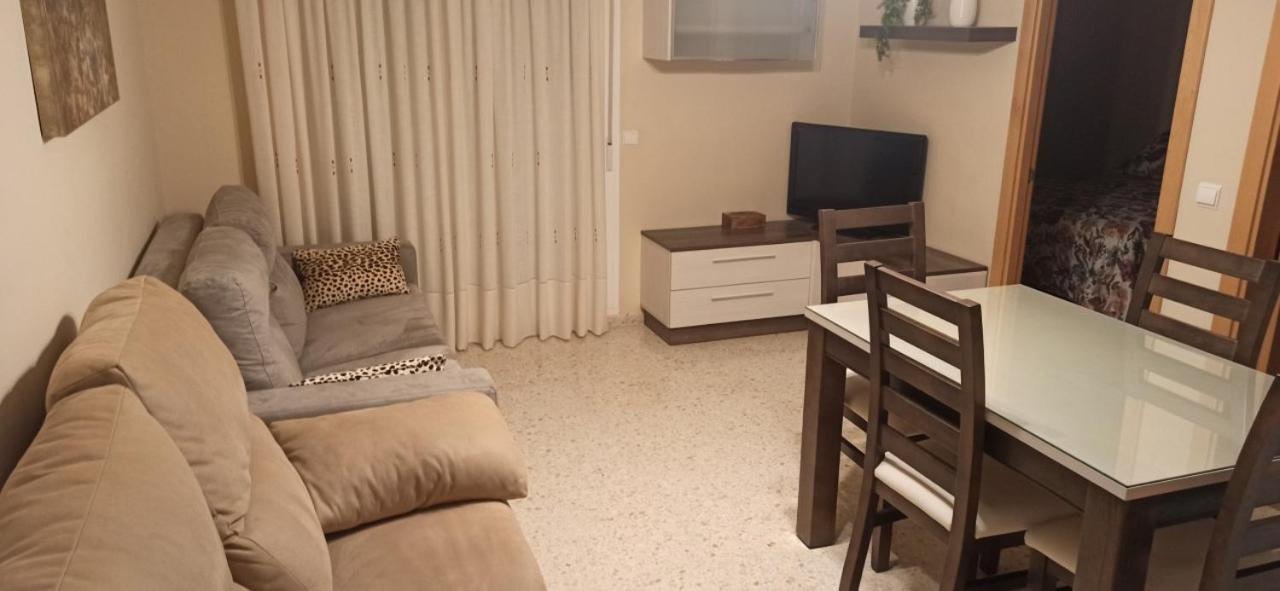 Apartamento Paseo Maritimo, Centro Torre Del Mar Luaran gambar